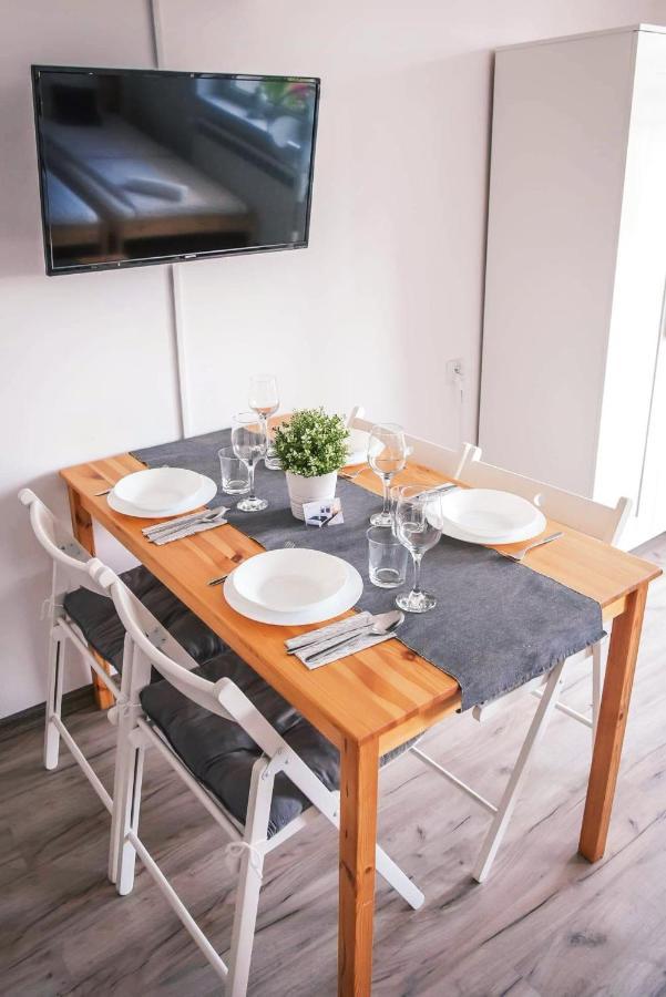 Pokoje I Apartamenty Na Szkolnej Zator Esterno foto