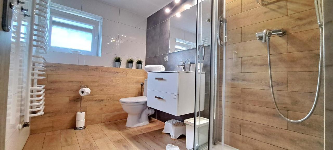 Pokoje I Apartamenty Na Szkolnej Zator Esterno foto